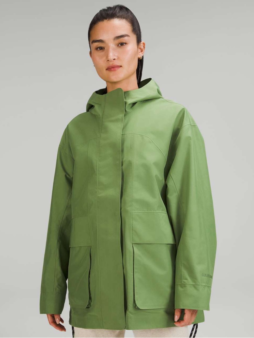 Lululemon Oversized Hooded Rain Jacket
Green Foliage
